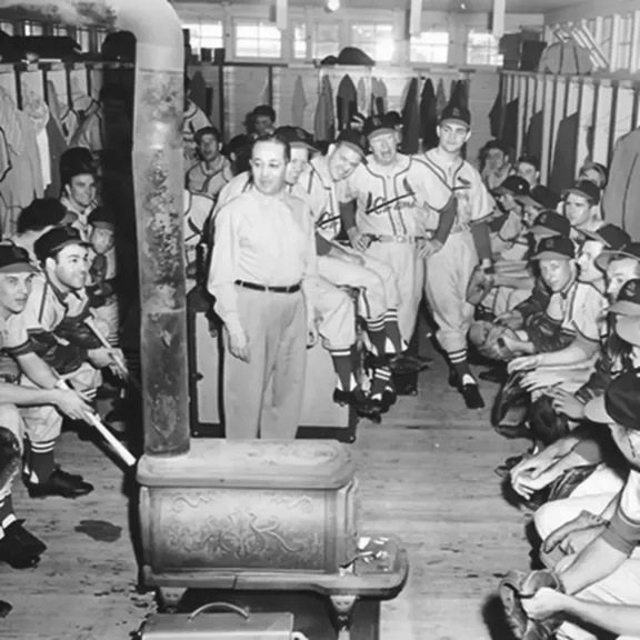 Fred addresses team at spring training camp